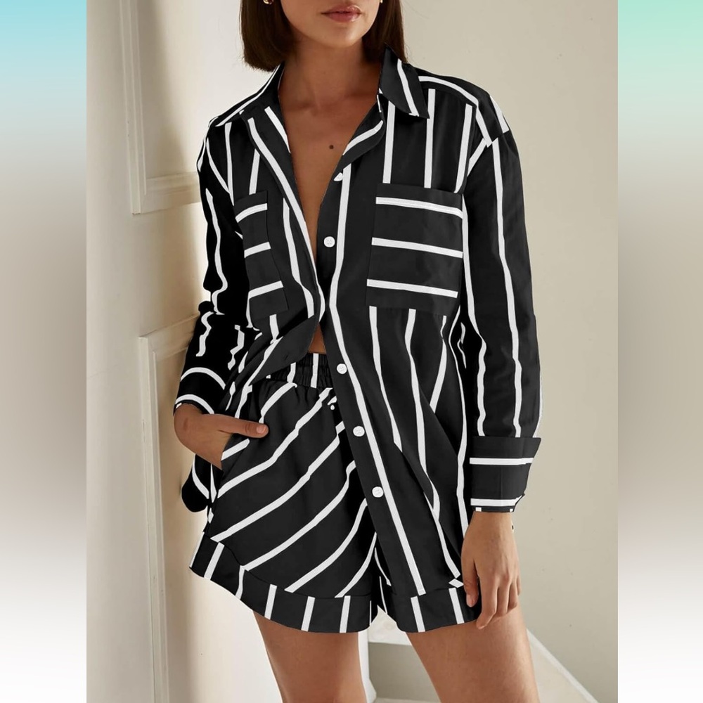 Amazon Black and White 2pc Lounge Set with Geometric Stripes